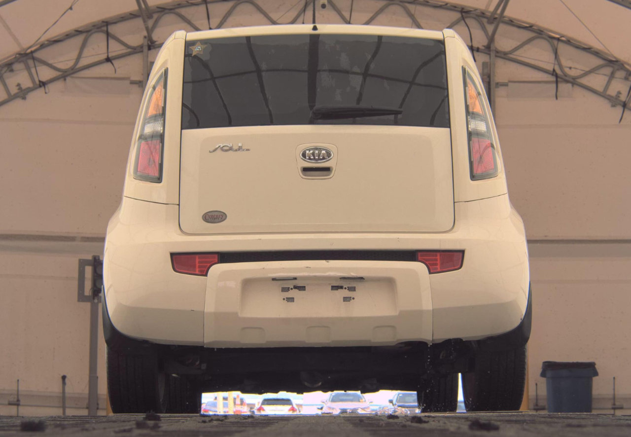 Used 2011 Kia Soul ! image 4