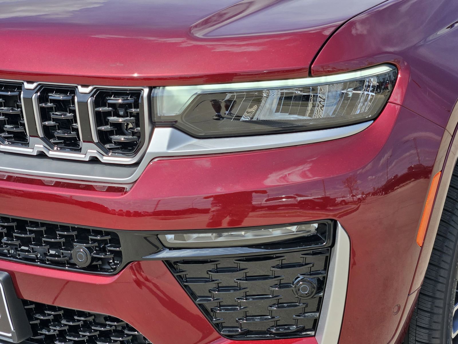 New 2026 Jeep Grand Cherokee L Summit AWD/4WD image 10