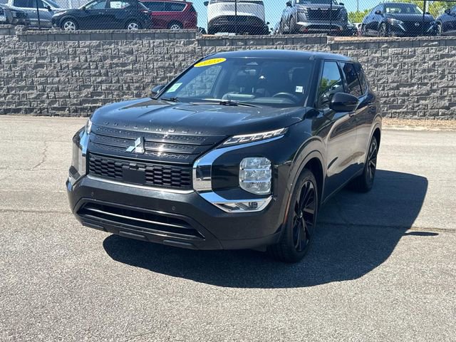 Used 2023 Mitsubishi Outlander SE FWD image 9