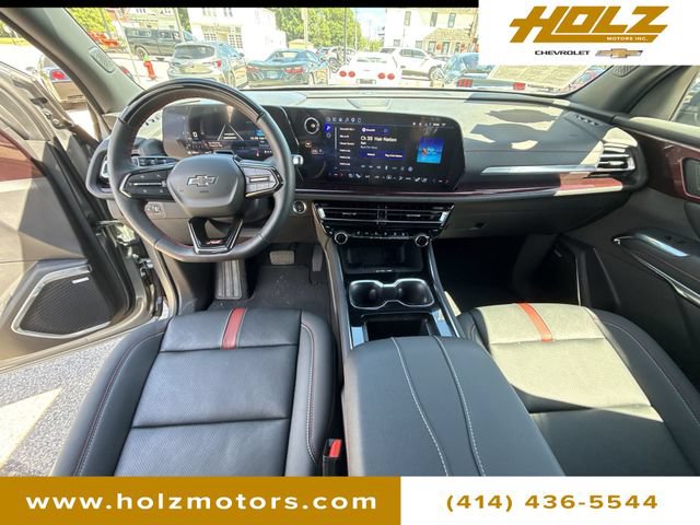 Certified 2026 Chevrolet Traverse RS AWD/4WD image 19