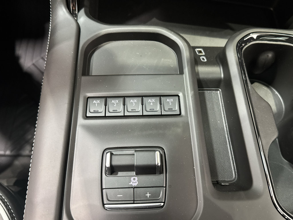 New 2026 GMC Sierra 2500 AT4X w/ AT4X AEV Edition AWD/4WD image 38