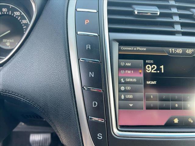 Used 2016 Lincoln MKX Select image 12