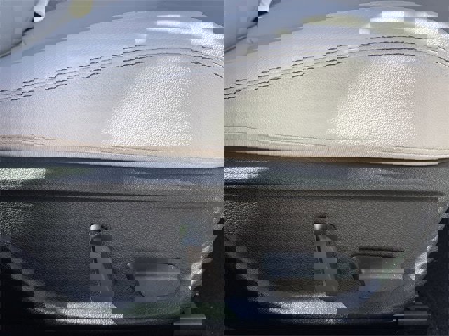 Used 2025 Genesis G70 2.5T image 26