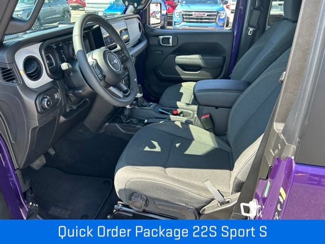 Used 2026 Jeep Wrangler Sport AWD/4WD image 6