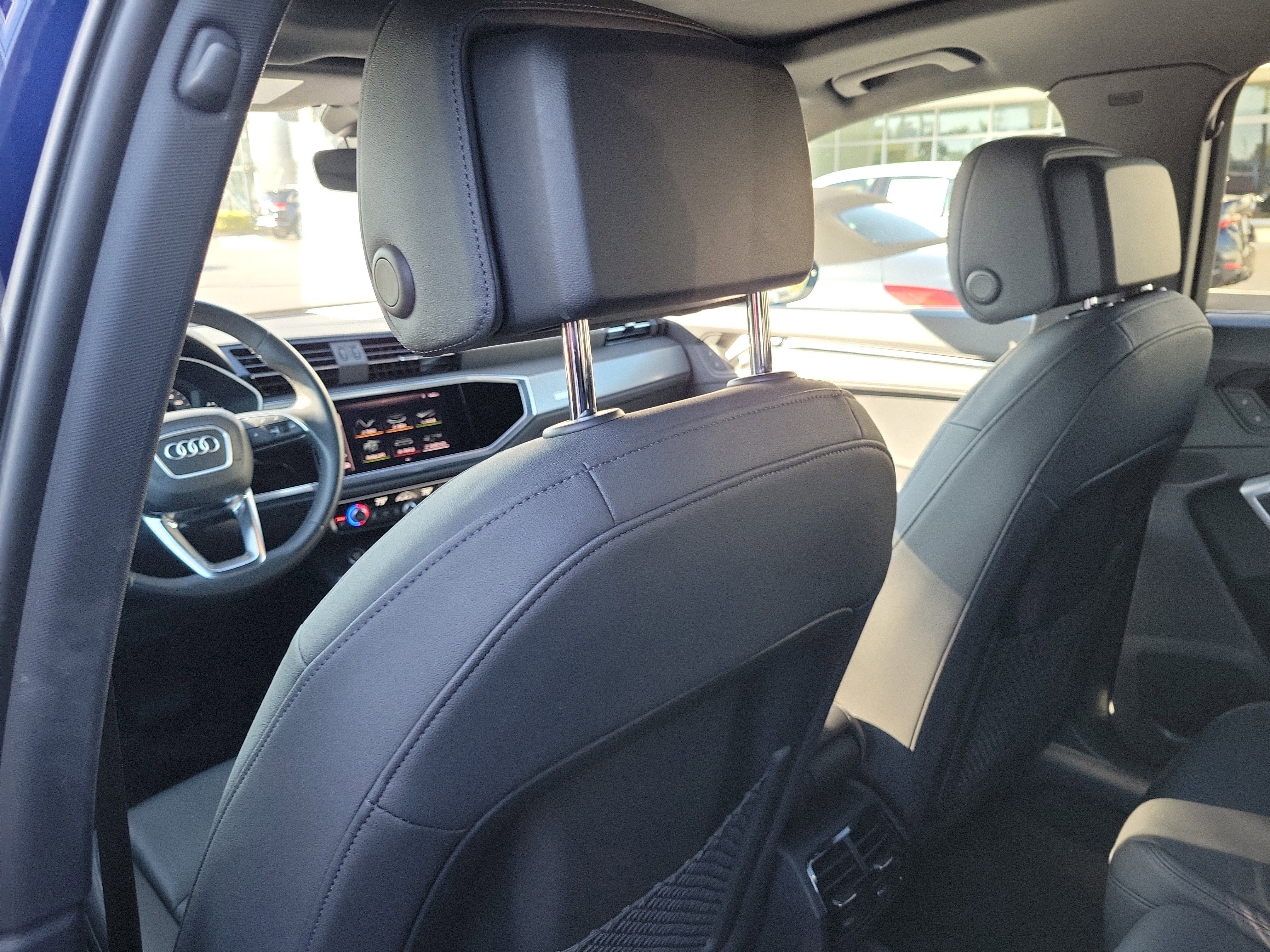 Used 2021 Audi Q3 2.0T Premium Plus w/ Premium Plus Package image 11