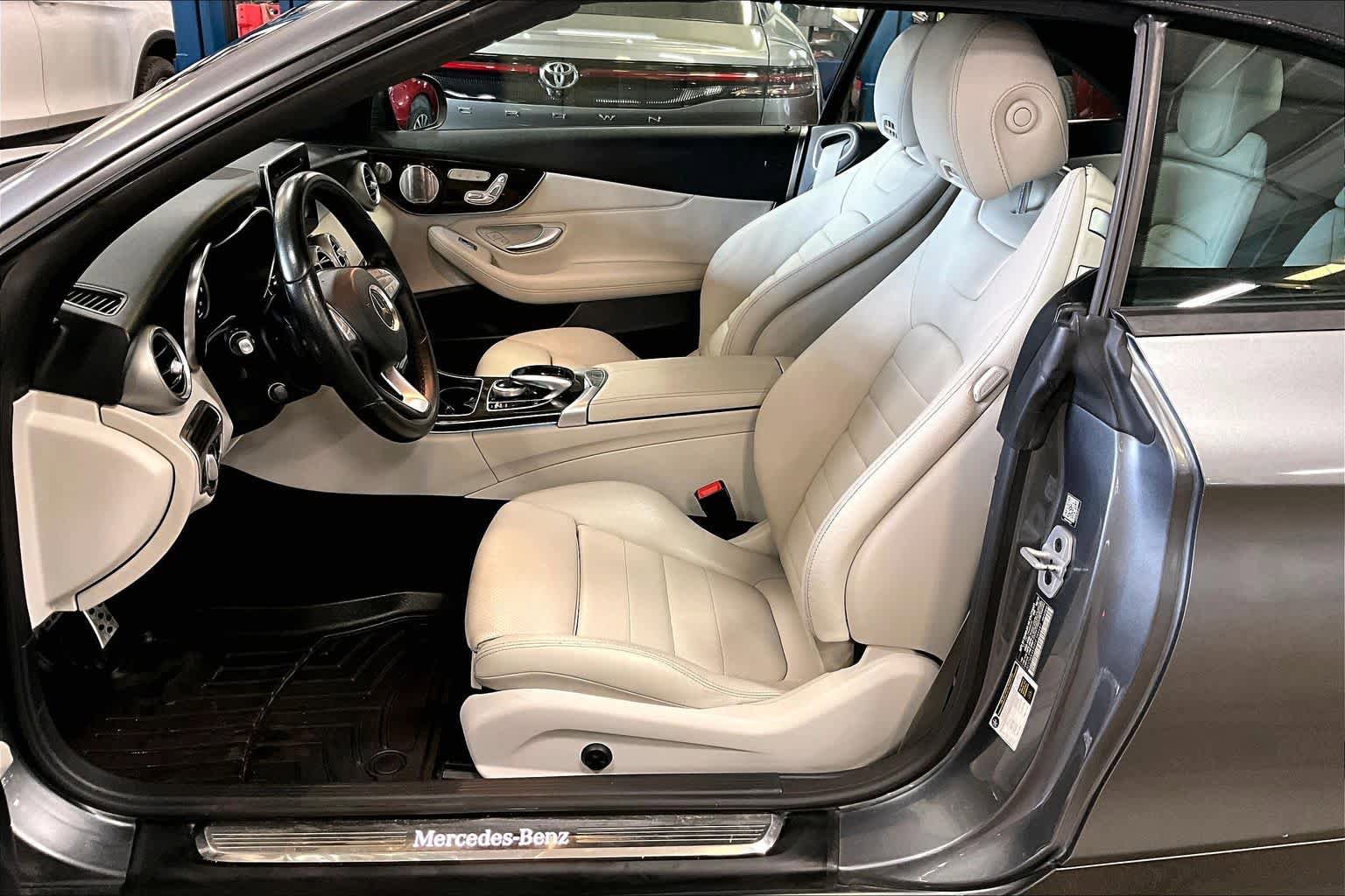 Used 2017 Mercedes-Benz C 300 4MATIC Cabriolet image 9