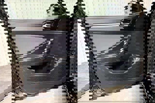 Used 2025 Volkswagen Jetta SE image 23