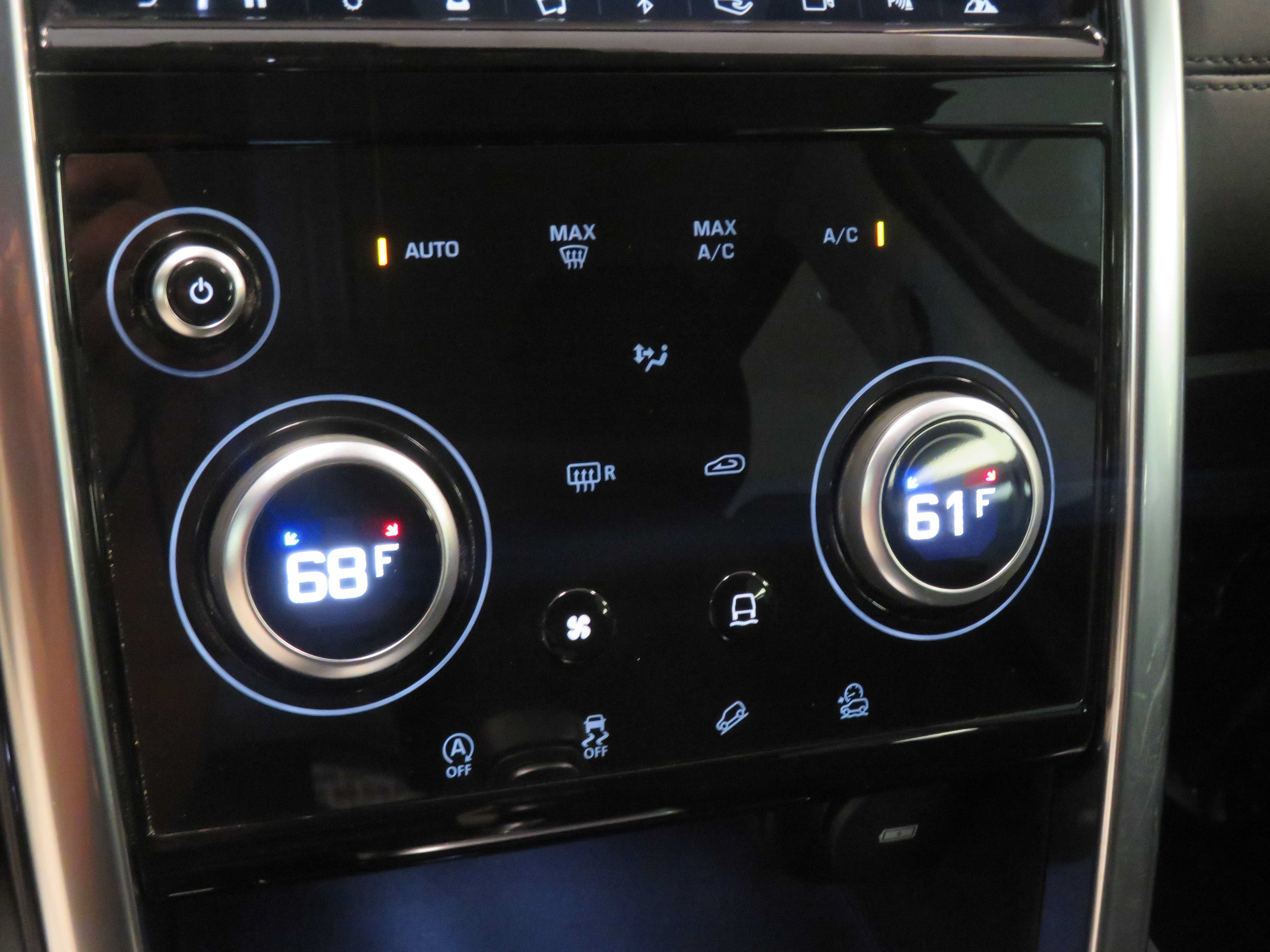 Used 2020 Land Rover Discovery Sport AWD/4WD image 42