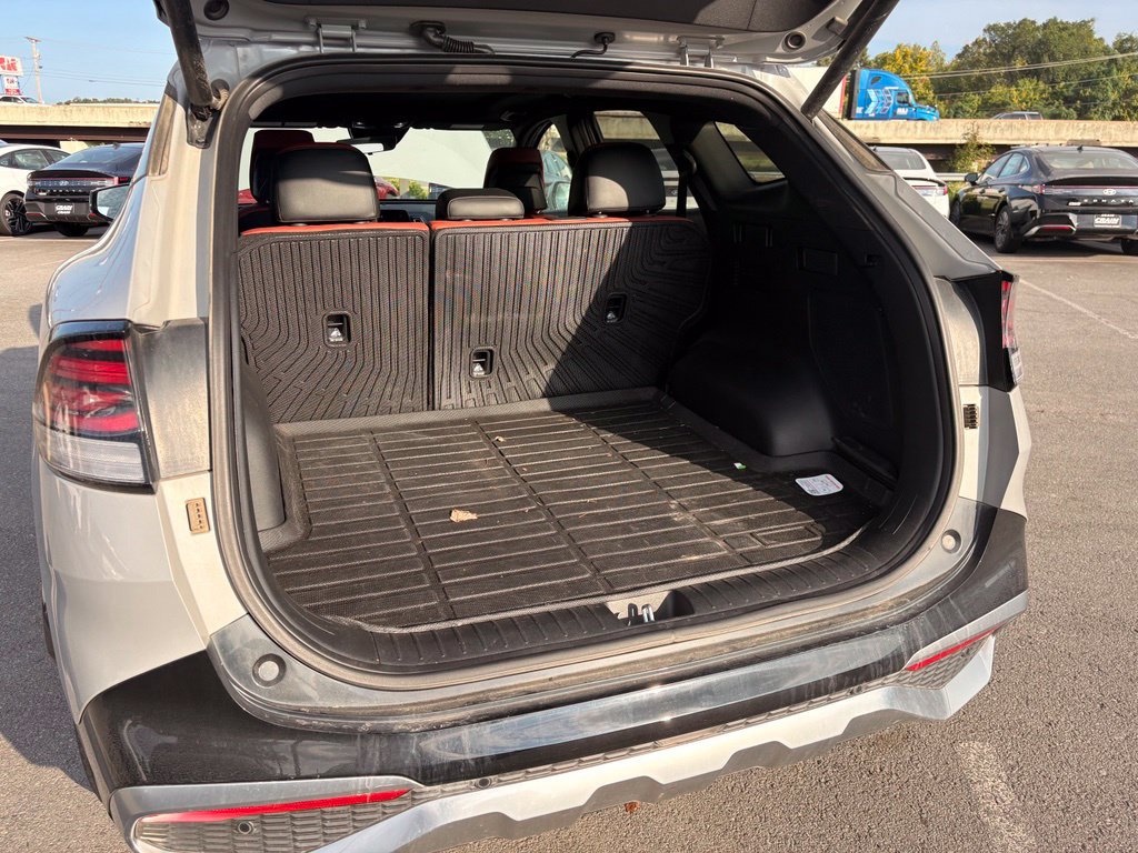Used 2025 Kia Sportage SX FWD image 7