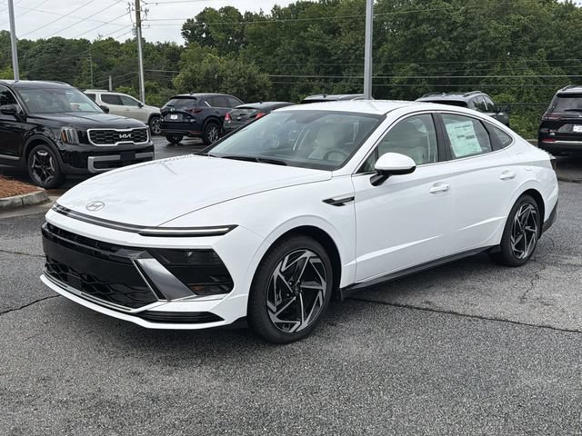New 2026 Hyundai Sonata SEL FWD image 3