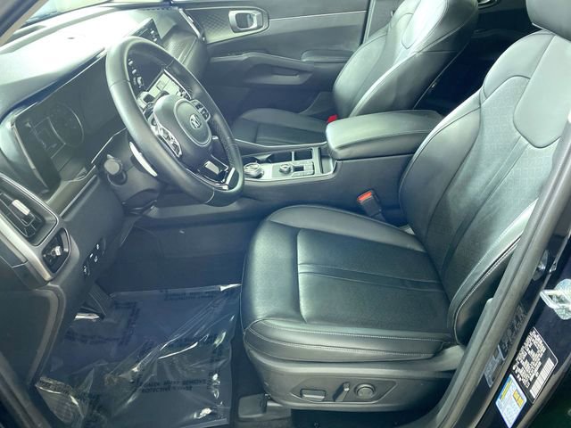 Certified 2021 Kia Sorento EX image 4