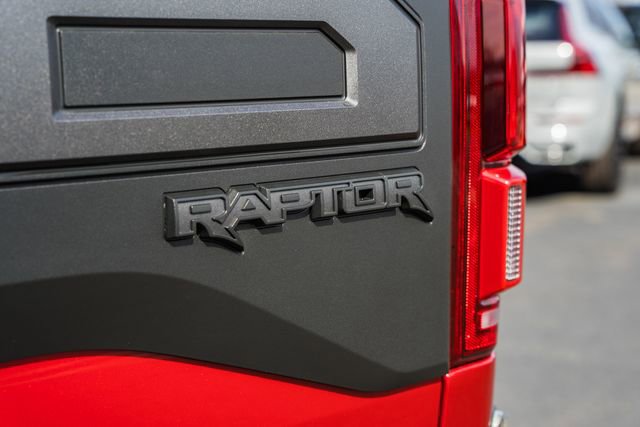 Used 2020 Ford F150 Raptor w/ Equipment Group 802A Luxury image 9