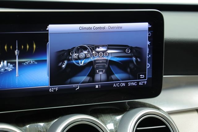 Used 2021 Mercedes-Benz C 300 Sedan image 18