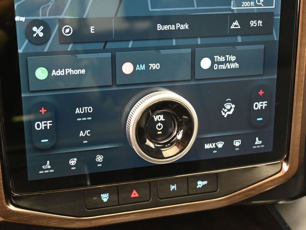 Used 2023 Ford F150 Lightning Lariat w/ Equipment Group 511A High image 18