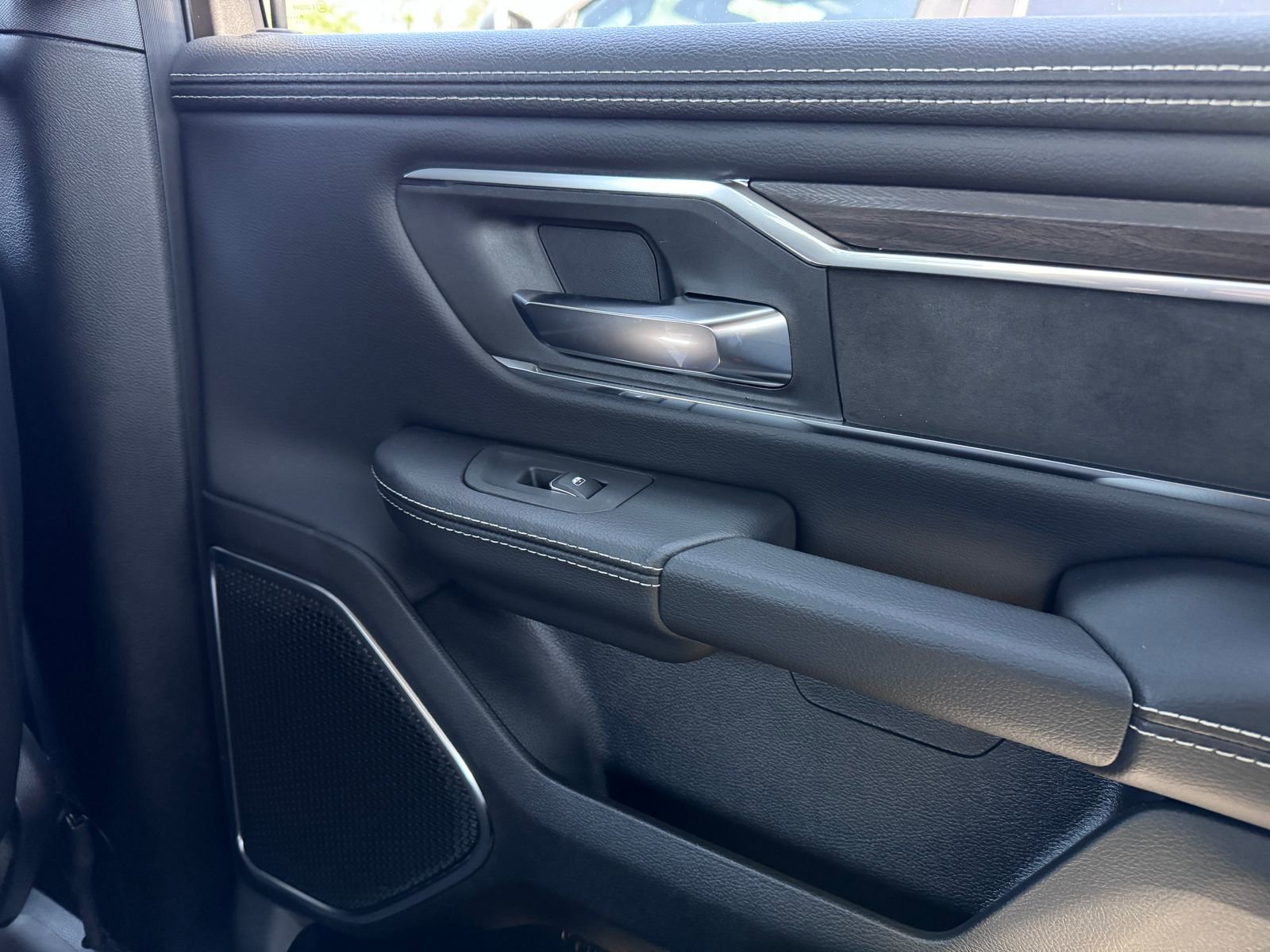 New 2026 RAM 1500 Laramie image 29