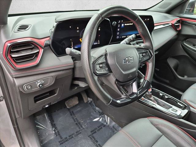 Used 2024 Chevrolet TrailBlazer RS w/ Convenience Package FWD image 10