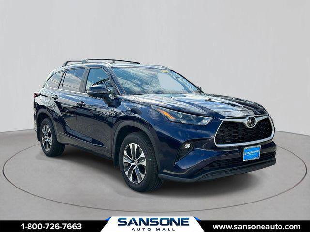 Certified 2025 Toyota Highlander XLE