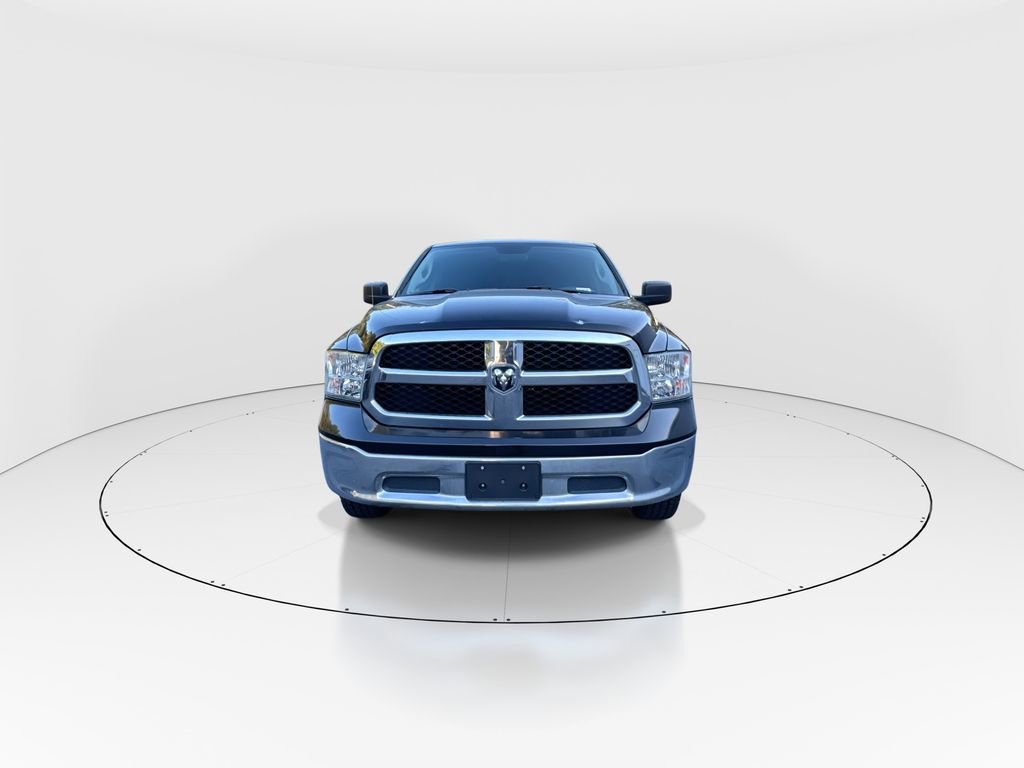 Used 2019 RAM 1500 Classic SLT RWD image 3