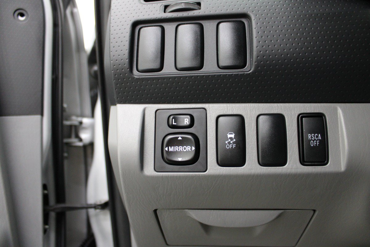 Used 2010 Toyota Tacoma 2WD Access Cab image 13