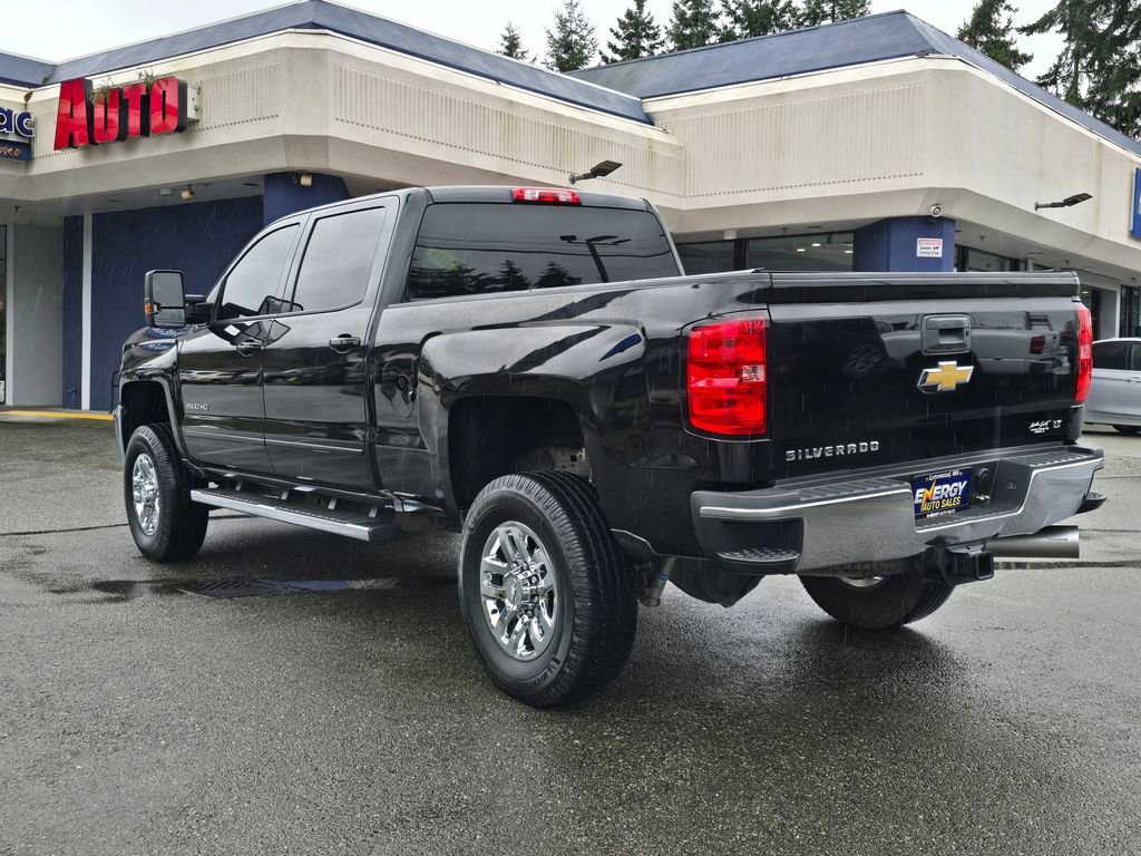 Used 2016 Chevrolet Silverado 2500 LT w/ LT Convenience Package image 5