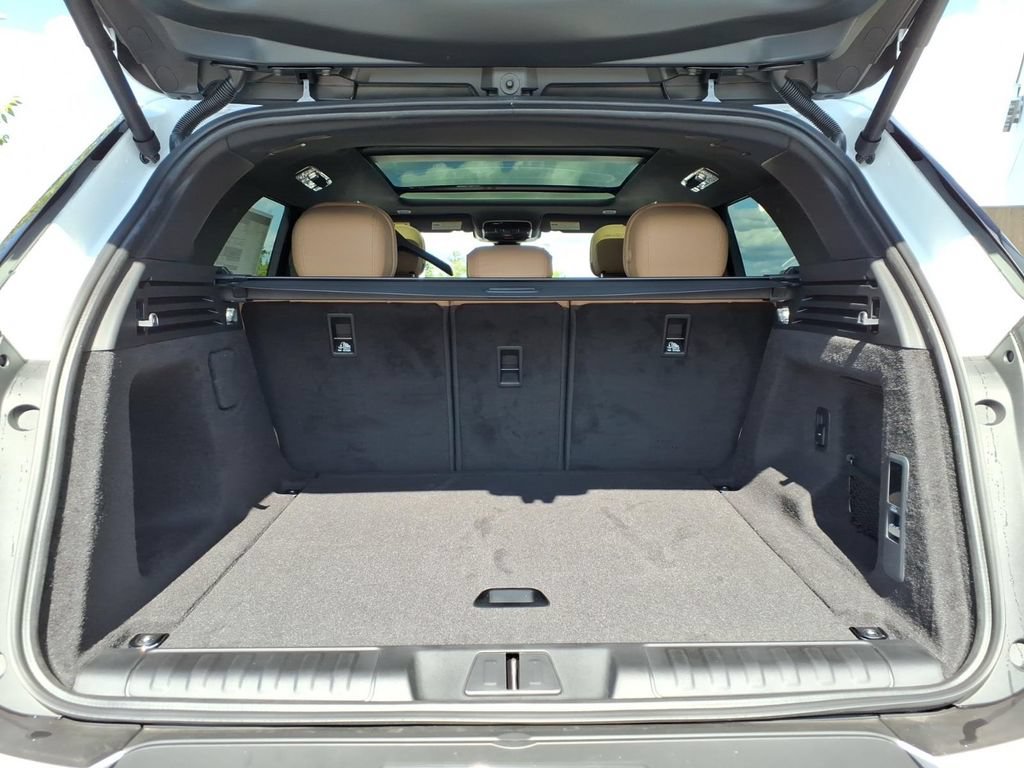 New 2027 Land Rover Range Rover Sport SE AWD/4WD image 25