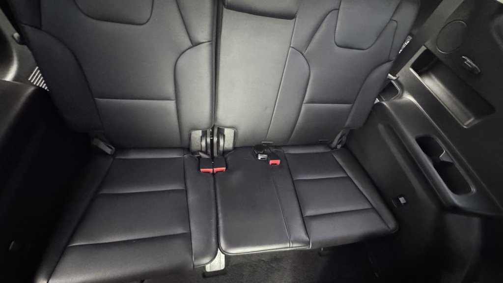 Used 2022 Kia Telluride S image 15