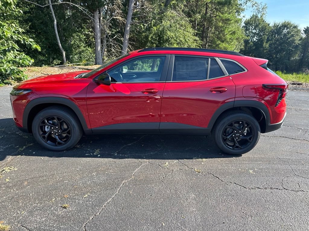 New 2026 Chevrolet Trax LT w/ Driver Confidence Package FWD image 4
