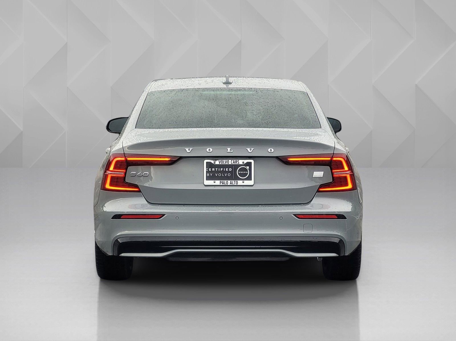 Certified 2024 Volvo S60 T8 Plus w/ Climate Package image 5