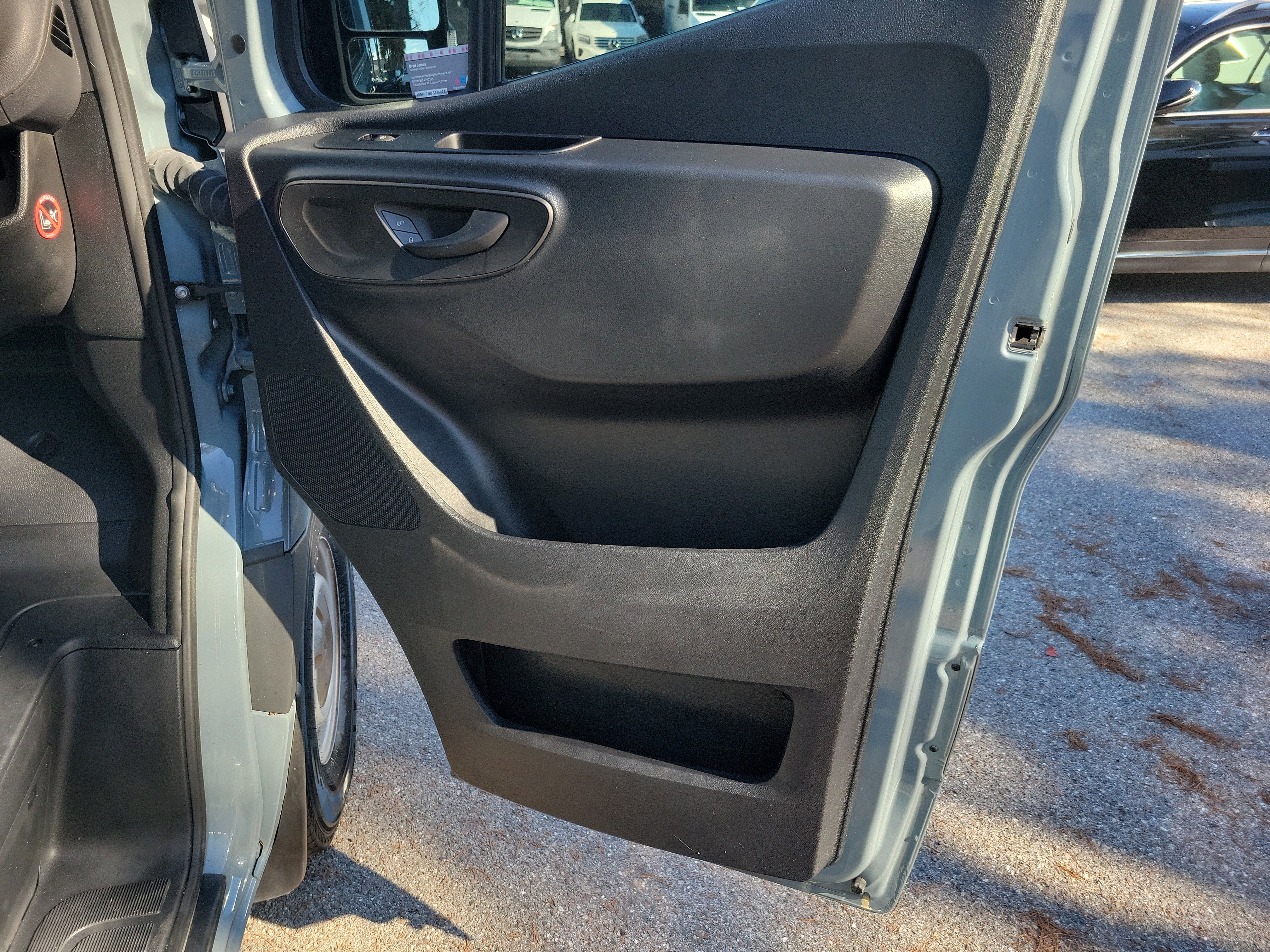 Used 2024 Mercedes-Benz Sprinter 2500 image 13