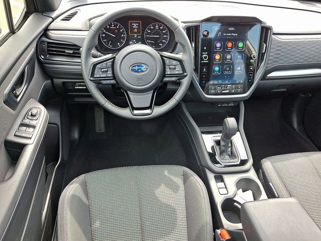 Used 2025 Subaru Forester Premium image 26