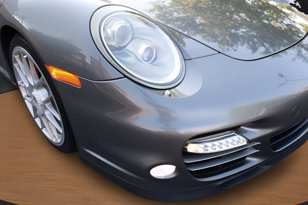 Used 2010 Porsche 911 Turbo AWD/4WD image 26