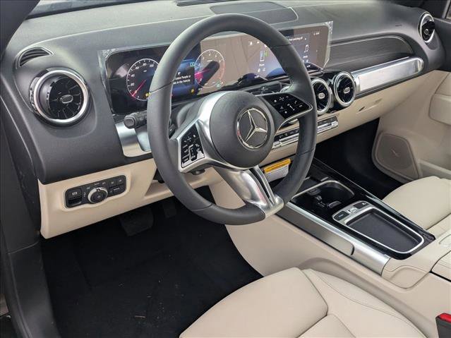New 2026 Mercedes-Benz GLB 250 image 3