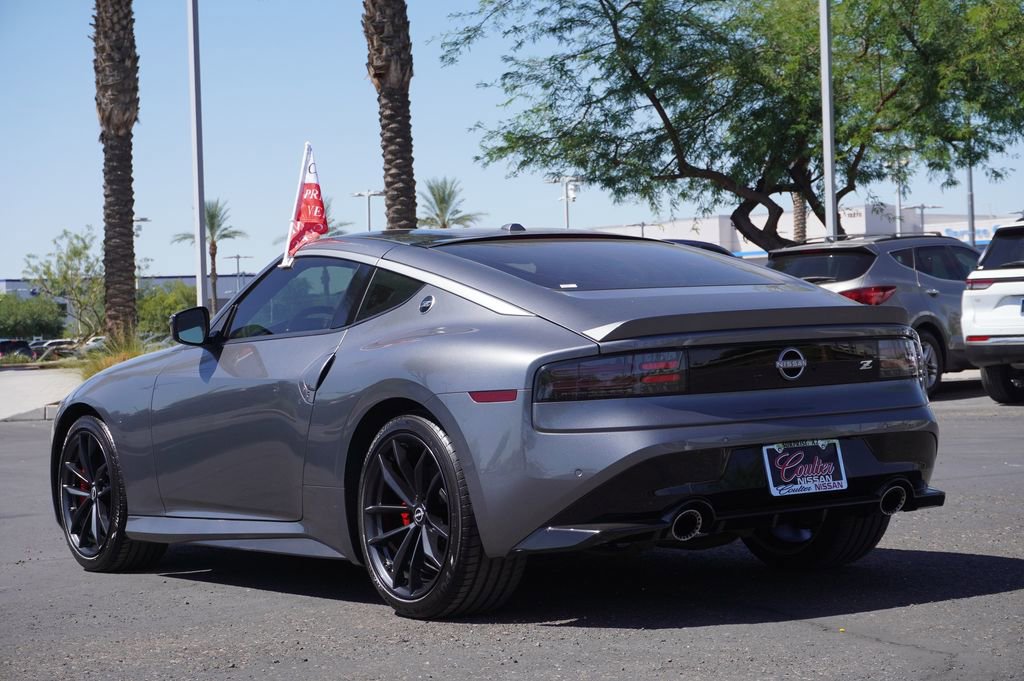 Certified 2025 Nissan Z Performance w/ Floor Mat Package RWD image 3