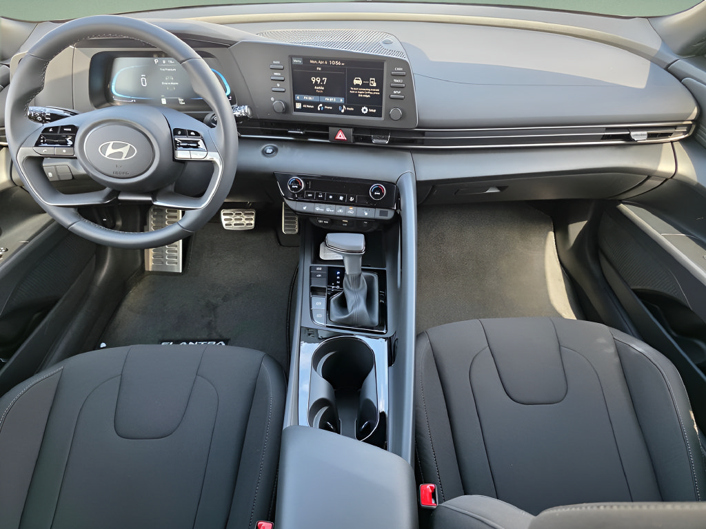 New 2026 Hyundai Elantra SEL Sport Premium FWD image 15