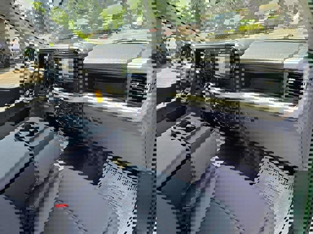 New 2026 Ford F350 XL w/ XL Chrome Package image 10
