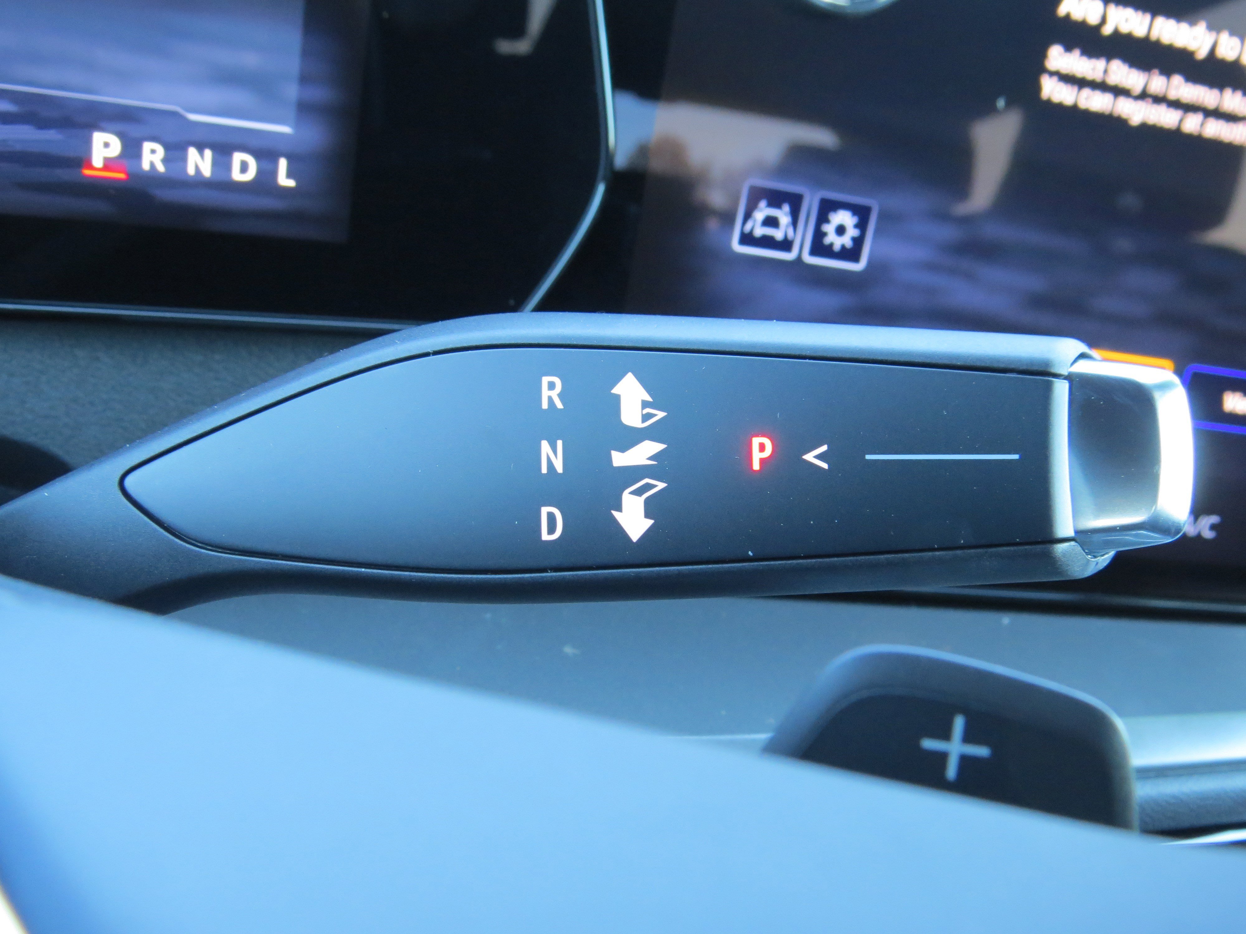 New 2026 Chevrolet Traverse LT image 25