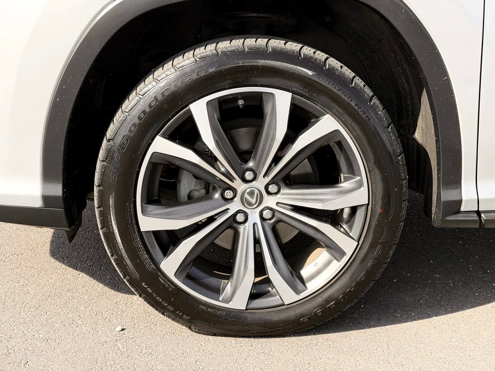 Used 2018 Lexus RX 450hL Premium w/ Premium Package AWD/4WD image 13
