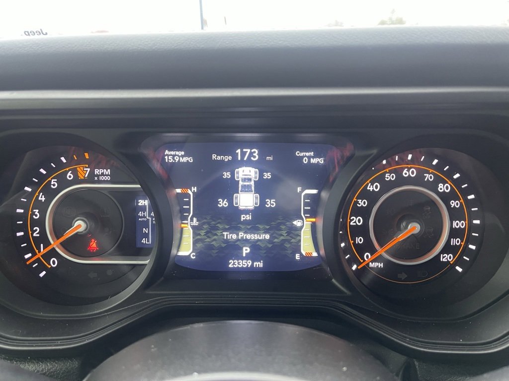 Used 2024 Jeep Gladiator Rubicon image 11