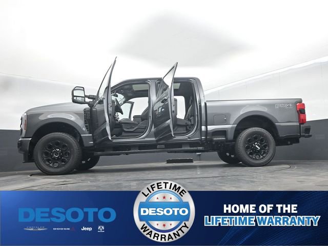 New 2026 Ford F250 Lariat w/ Black Appearance Package image 72