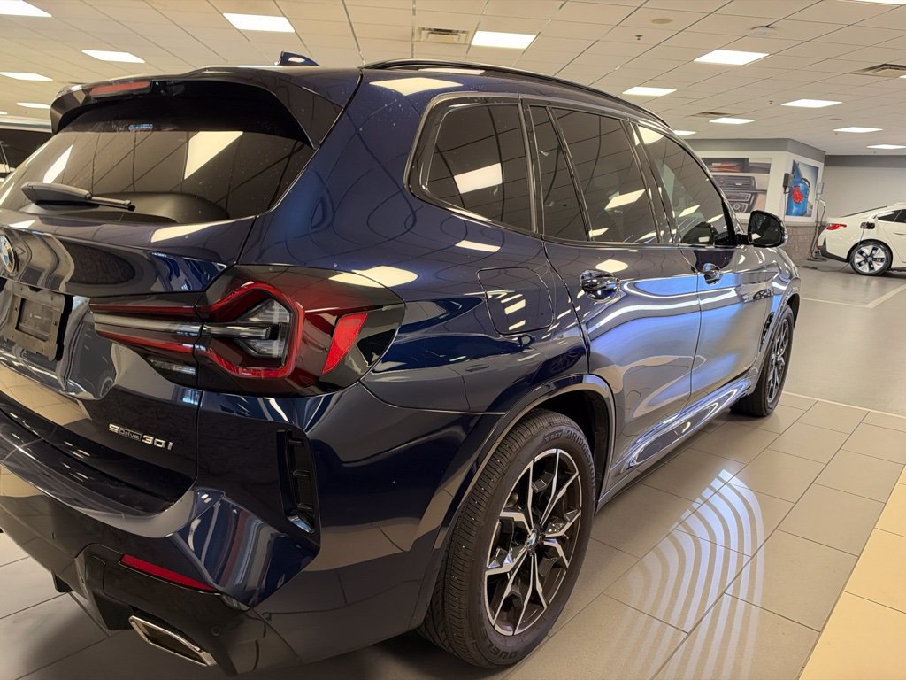 Certified 2024 BMW X3 sDrive30i w/ Premium Package RWD image 4