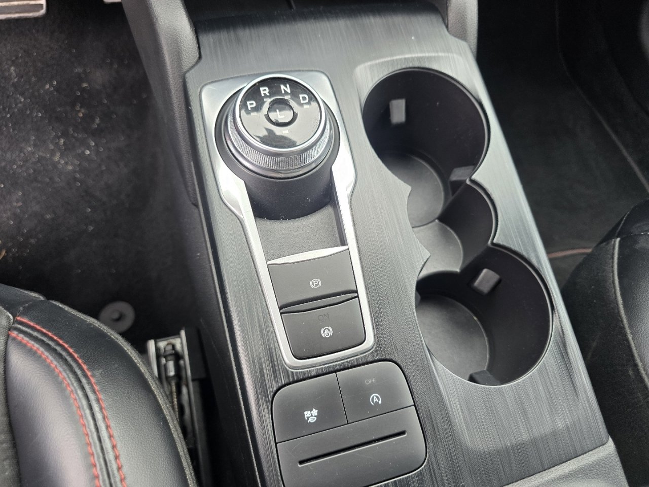 Used 2023 Ford Escape ST-Line image 22