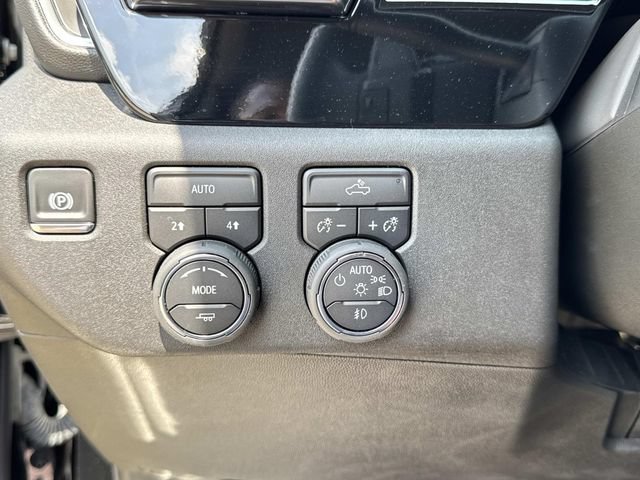 Used 2025 Chevrolet Silverado 1500 RST AWD/4WD image 33