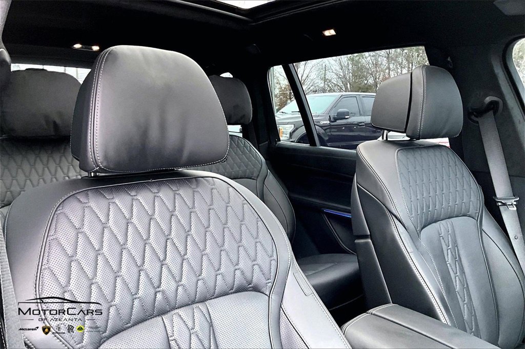 Used 2026 BMW ALPINA XB7 ALPINA XB7 image 32