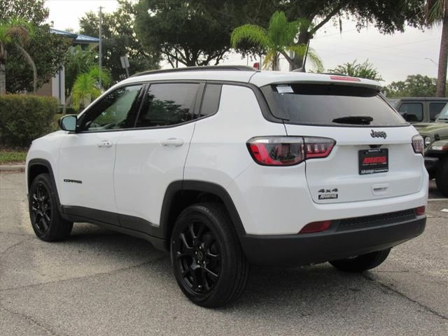New 2026 Jeep Compass Latitude image 4