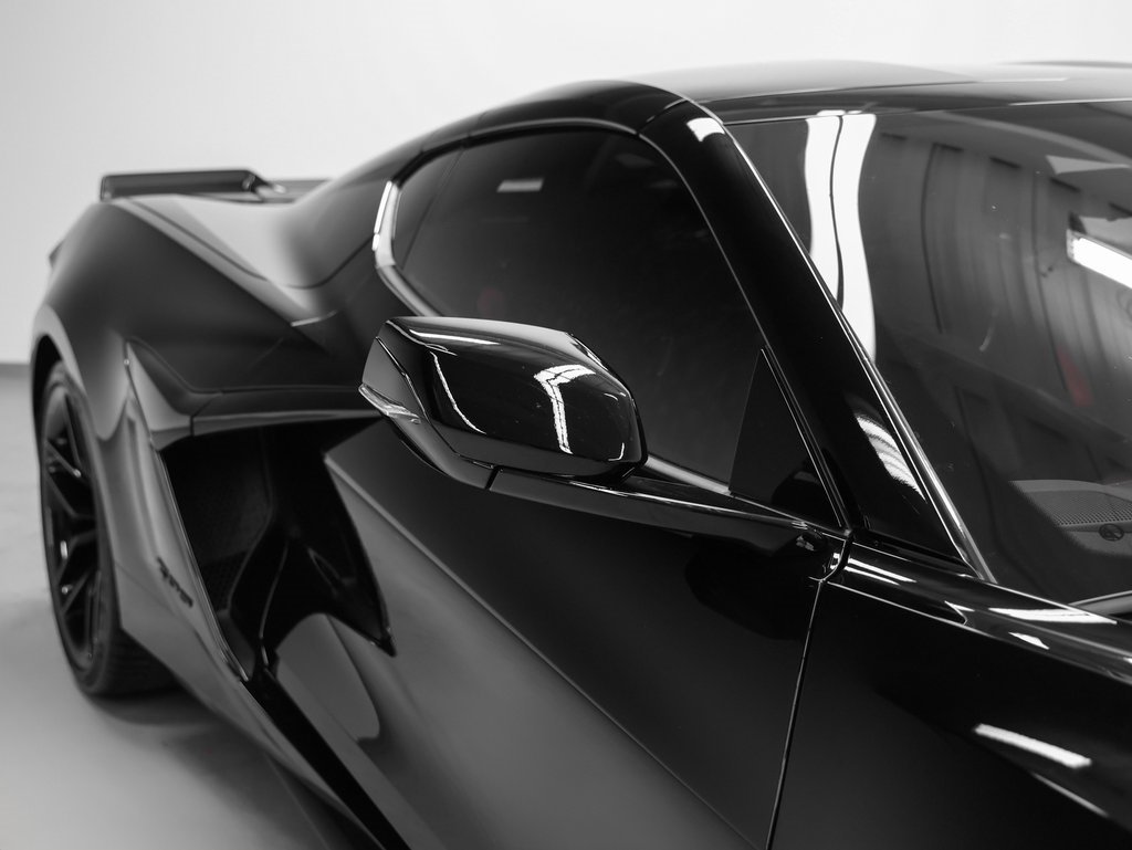 Used 2025 Chevrolet Corvette Z06 image 7