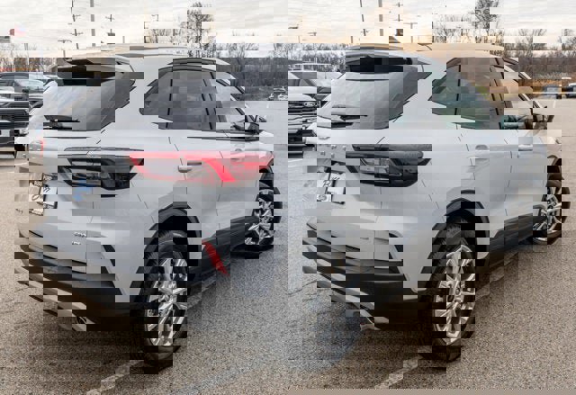 New 2026 Ford Escape Active w/ Cold Weather Package image 3