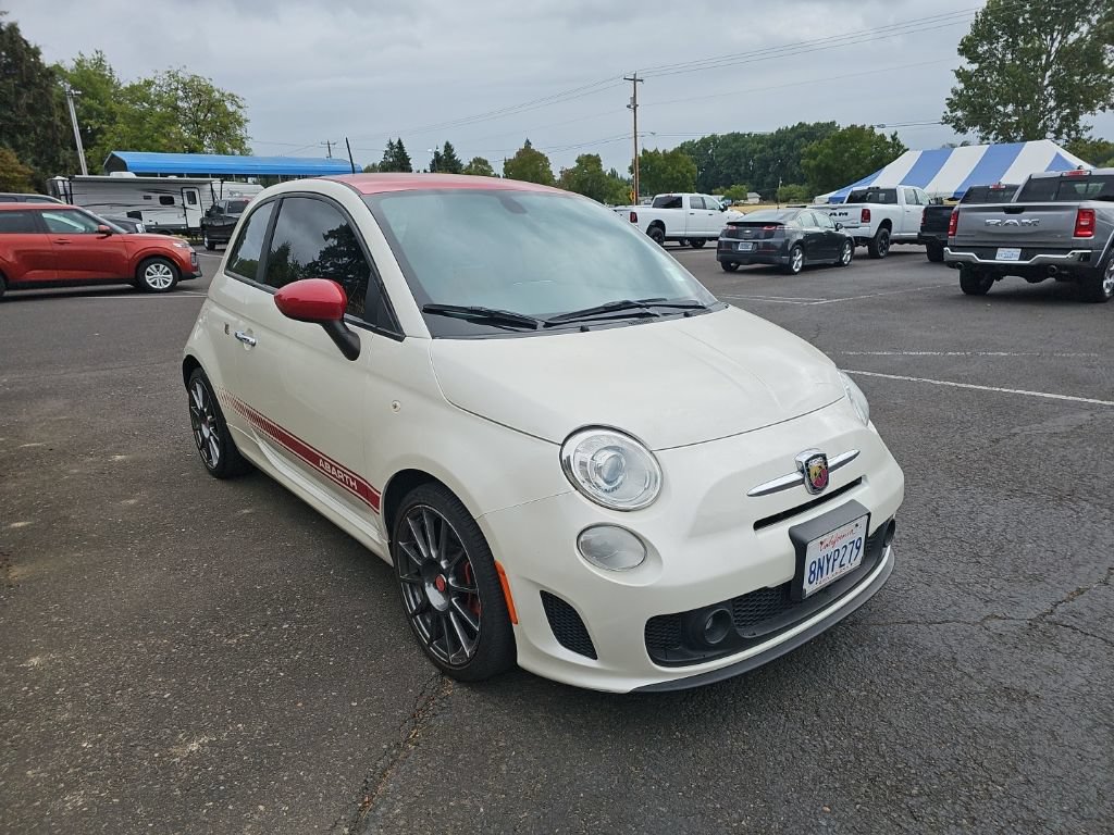 Used 2019 FIAT 500 Abarth w/ Popular Equipment Package FWD image 7