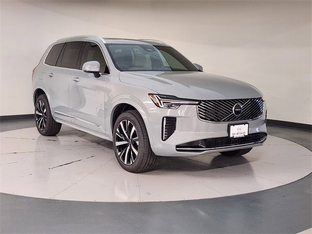 New 2025 Volvo XC90 B6 Core w/ Protection Package image 7