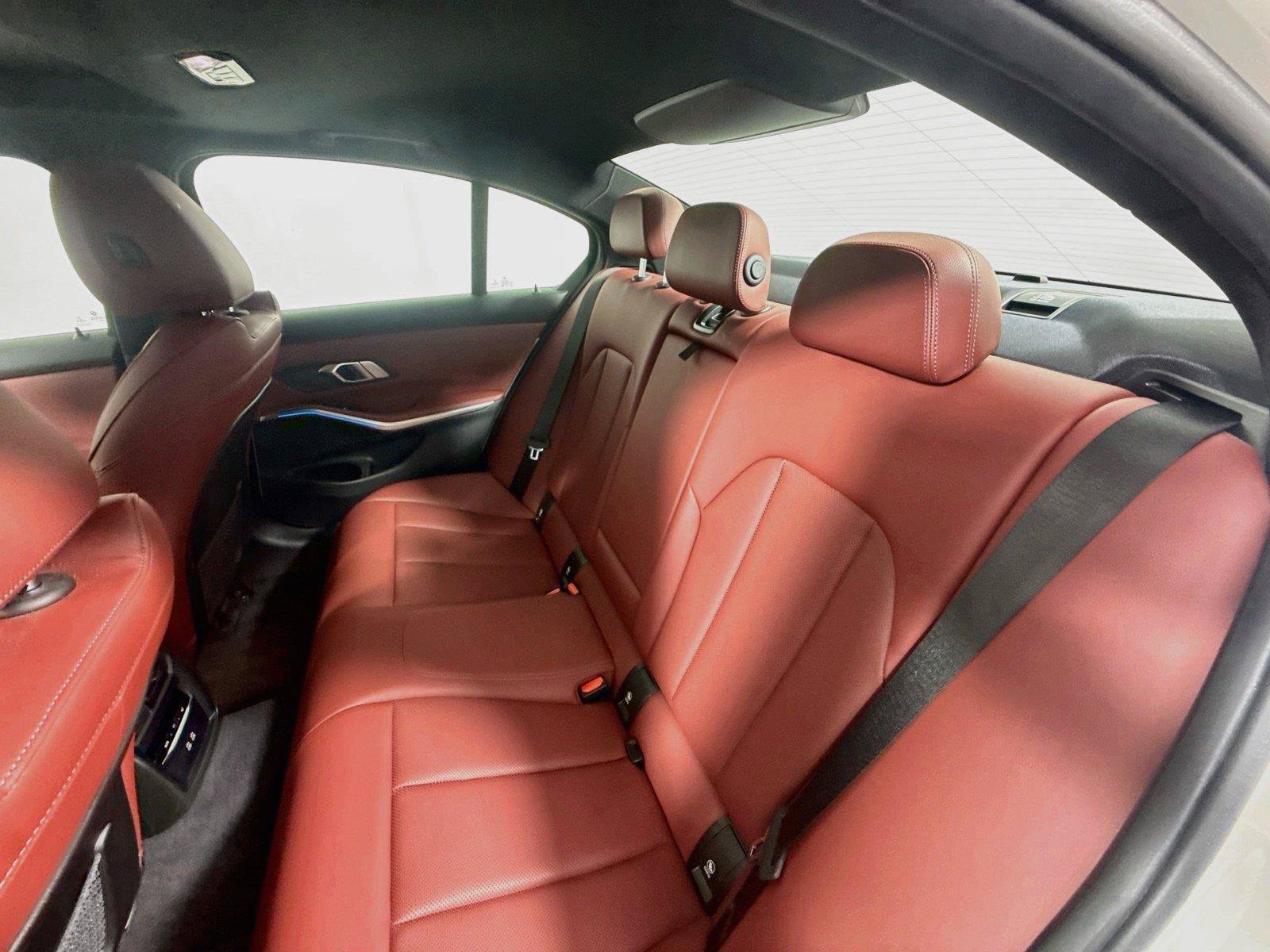 Used 2022 BMW 330e w/ Driving Assistance Package RWD image 28