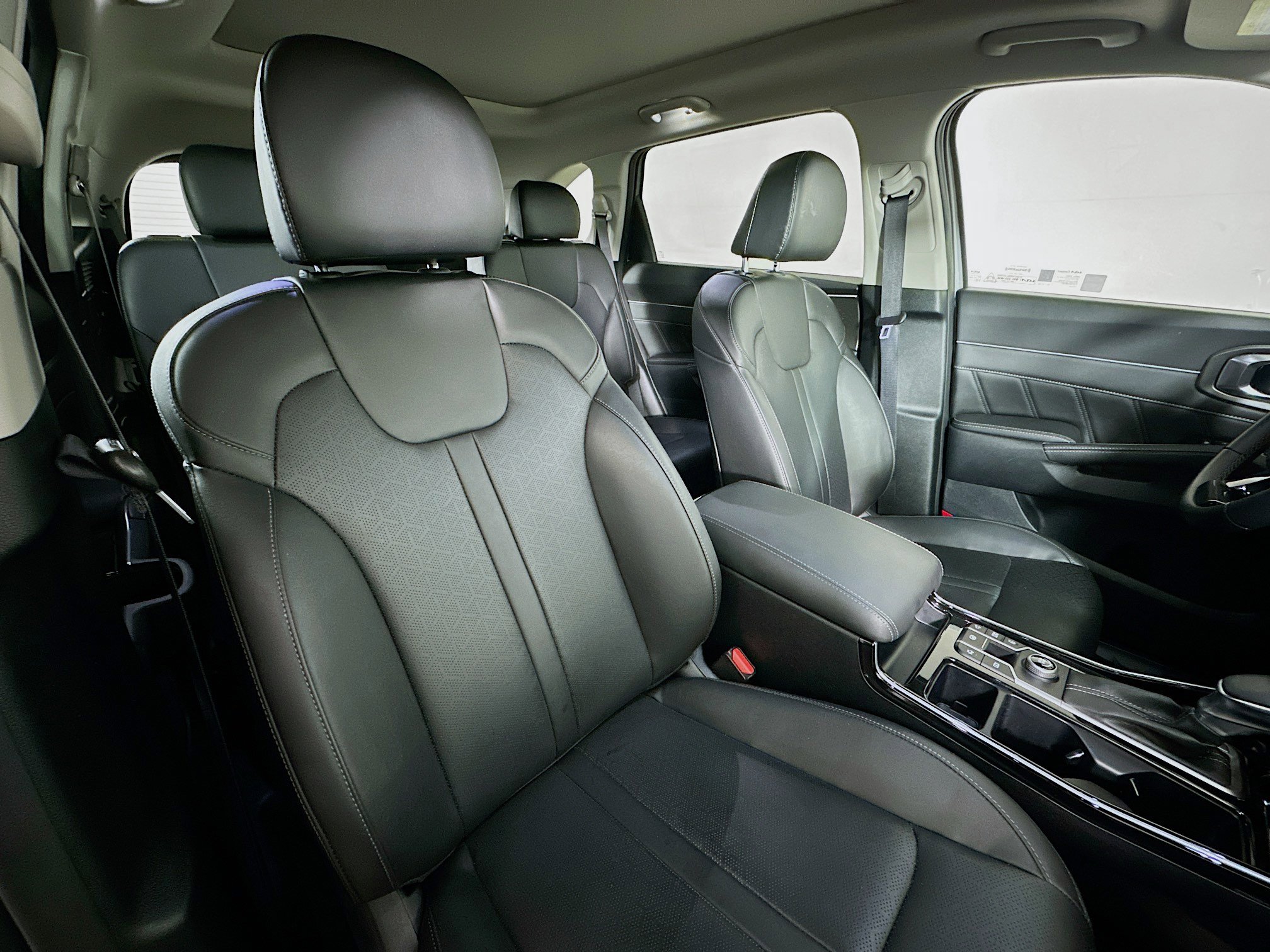 Certified 2022 Kia Sorento SX image 29